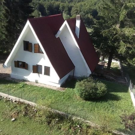 Chalet Edelweiss Marsia-Tagliacozzo 1500Mt Vila Exterior foto